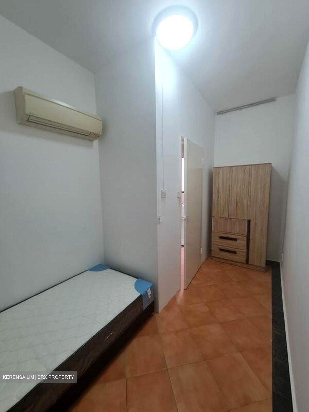 Orchard Tower Rear Block Apartment (D9), Apartment #529294731
